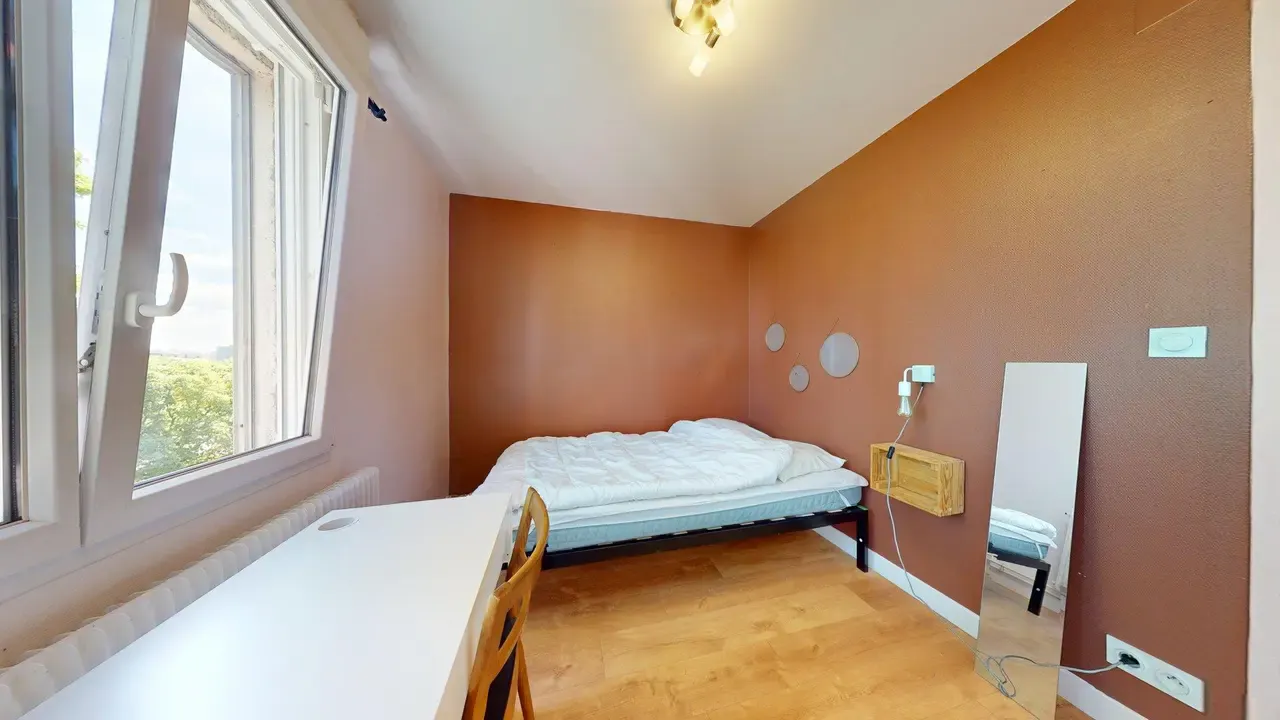 Private room in Rue de Rangen, Strasbourg (1718582) ROOM 1