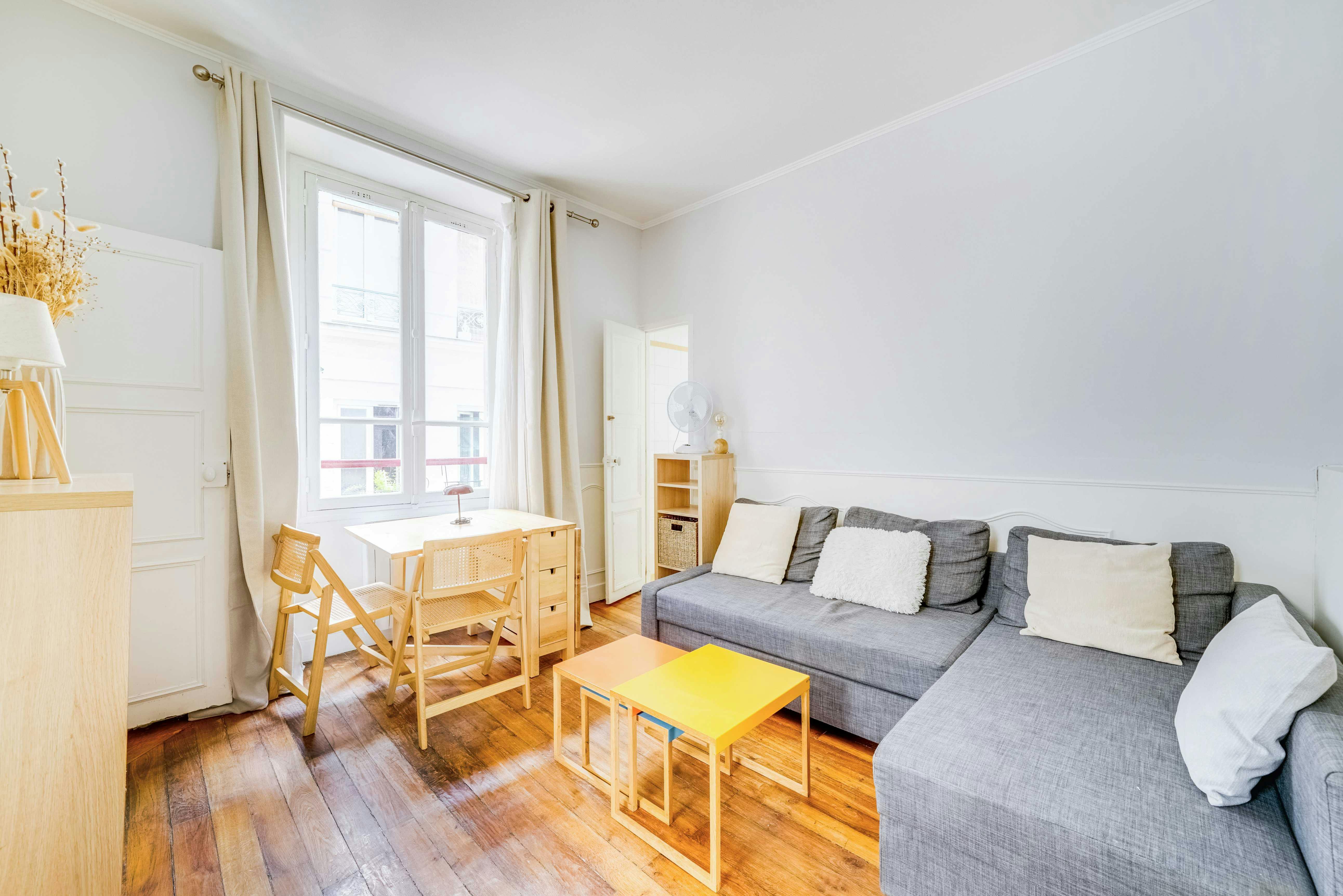 Appartamento in affitto a 2736 € al mese a Paris, Rue Lechapelais