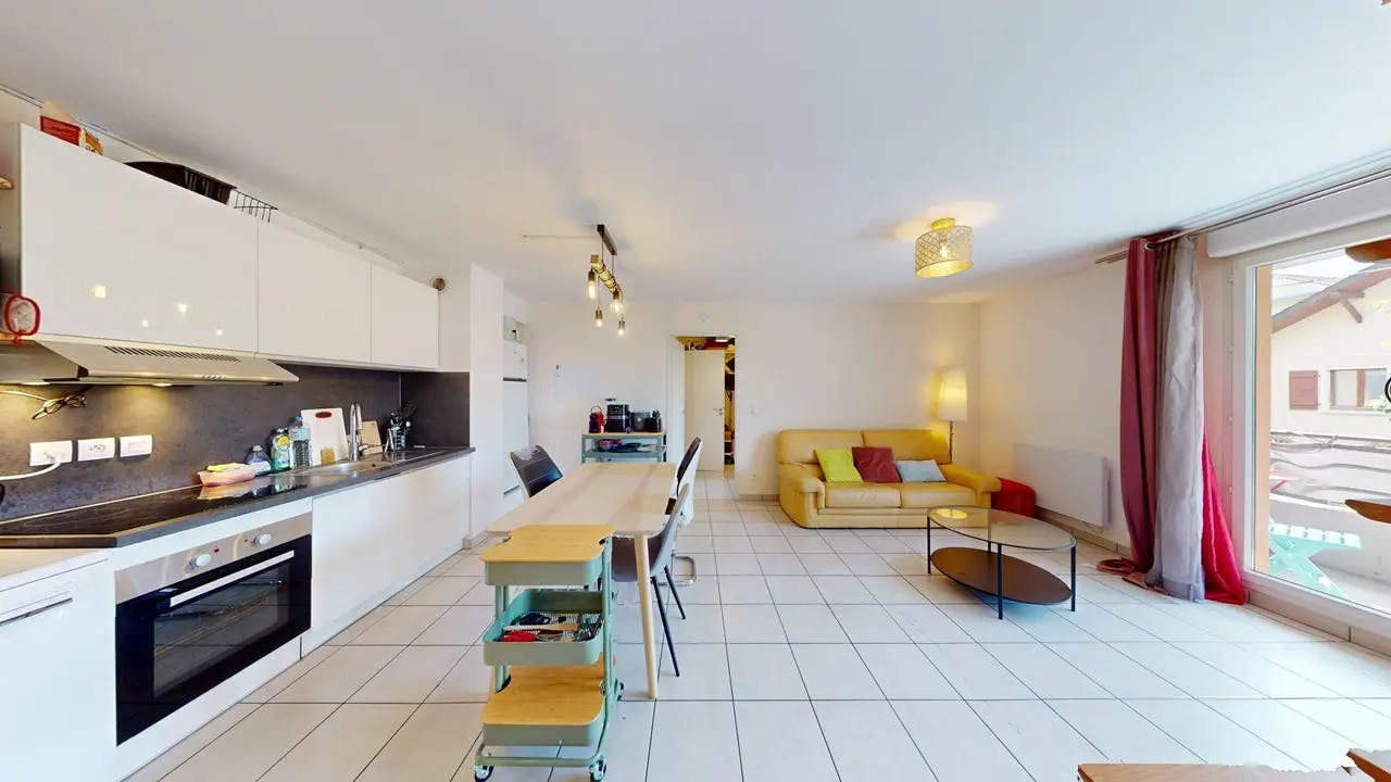 Rue des Écoles, Ville-la-Grand preview