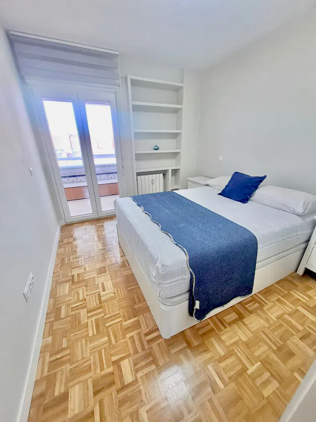 Private room in Calle de Paredes de Nava, Madrid (1718657) room image 2