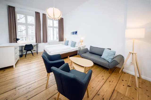 3-Bedroom Apartment in Metzer Straße, Berlin (1718661) room image 1