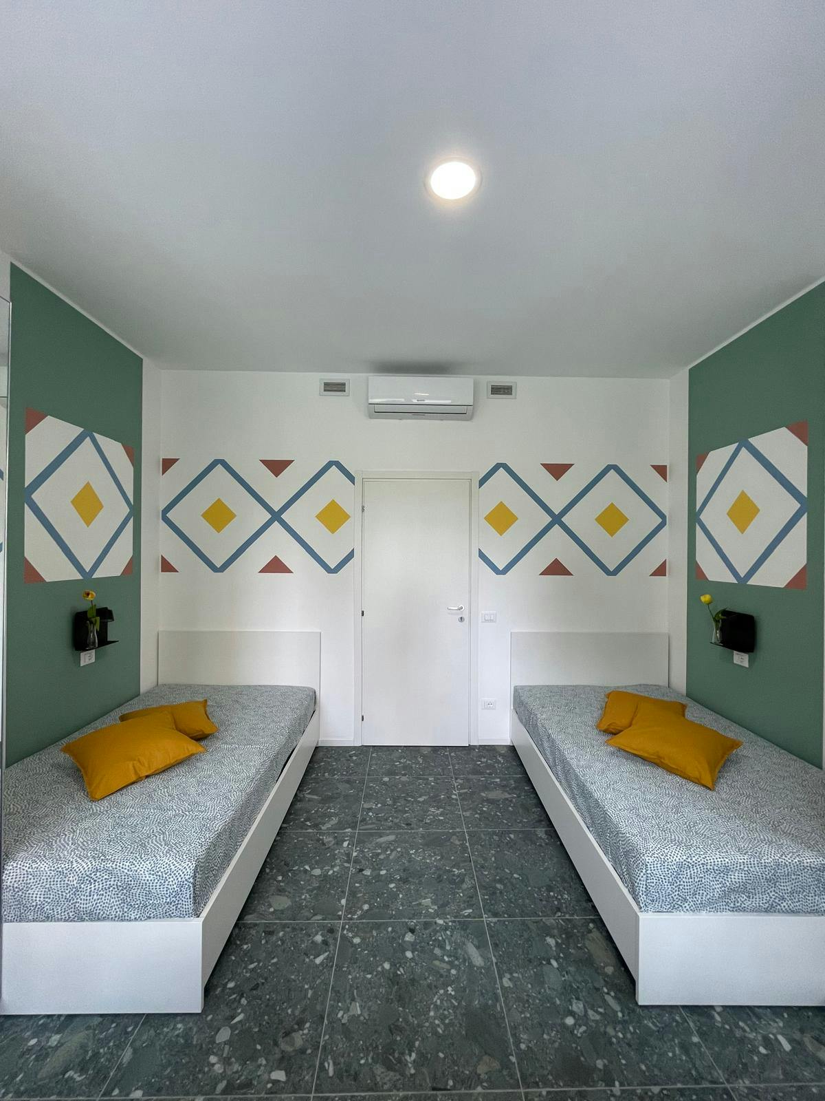 Shared room in Via Monte San Genesio, Milan (1718688) ROOM