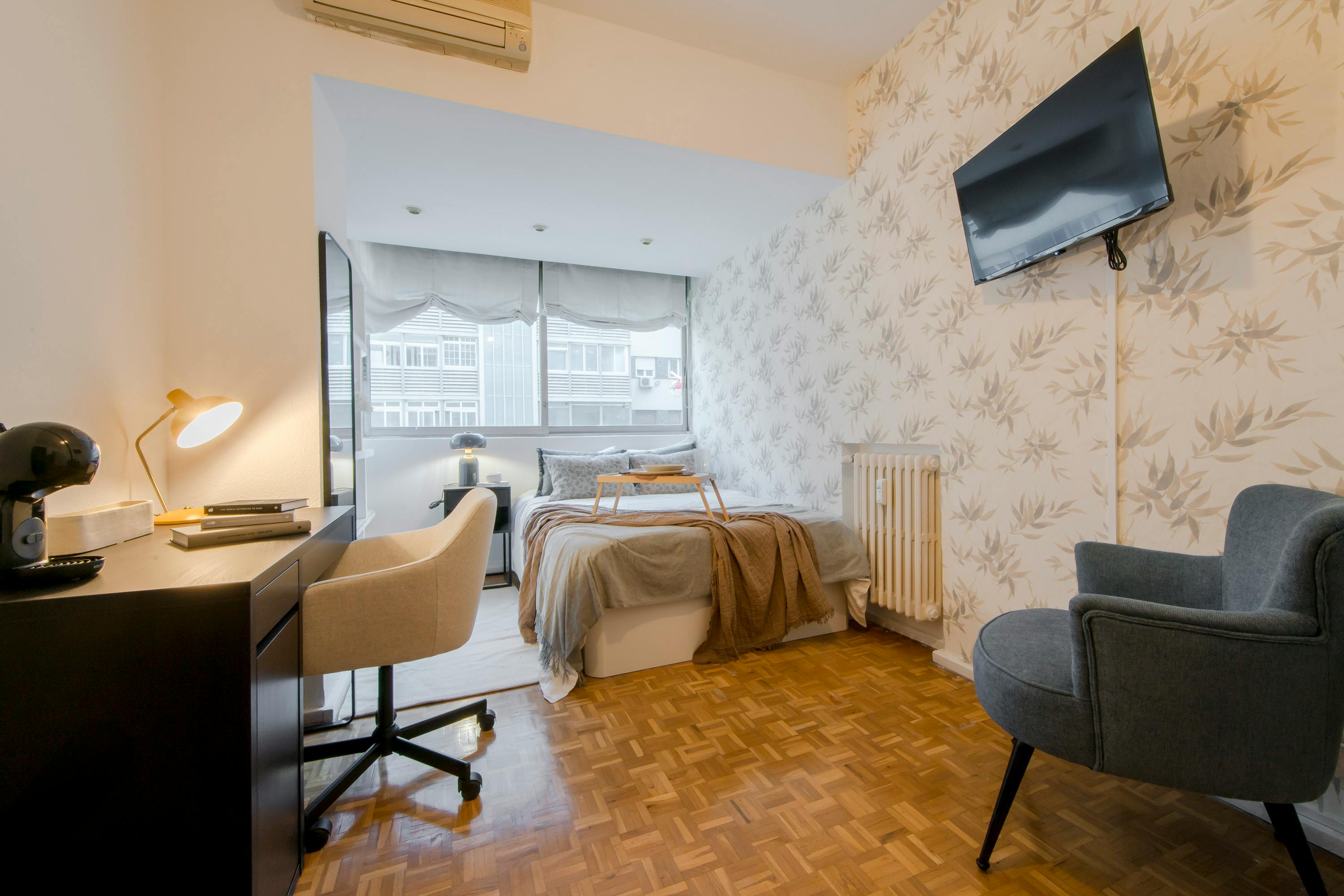 Private room in Calle de Raimundo Fernández Villaverde, Madrid (1718722) room image 1