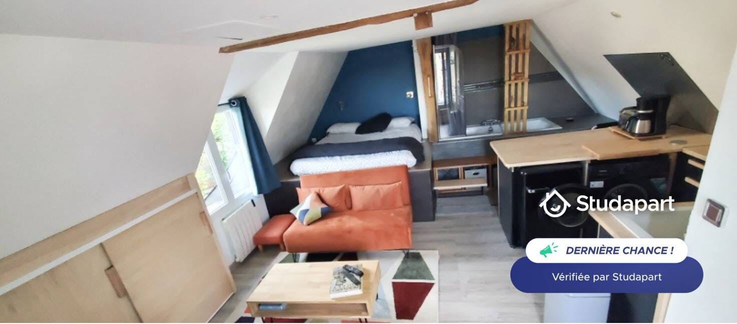Apartment for rent for €560 per month in Bouchemaine, Route de la Croix Picot