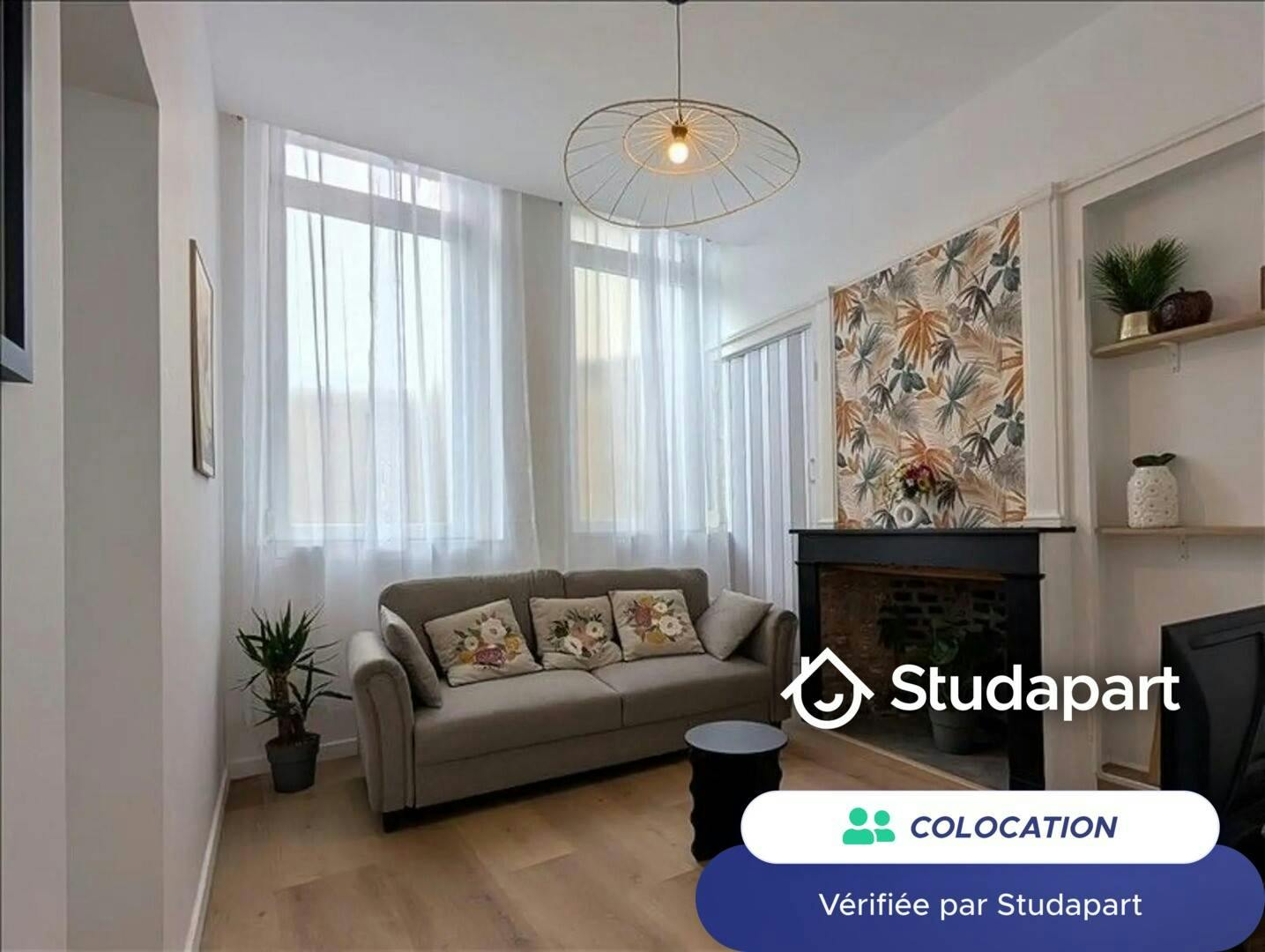 Private room for rent for €400 per month in Douai, Rue Notre Dame des Wetz