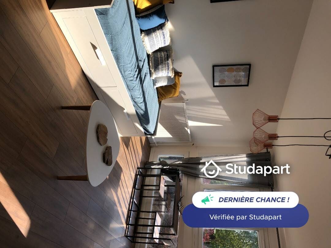Apartment for rent for €550 per month in Cholet, Rue Lt Colonel de Malleray