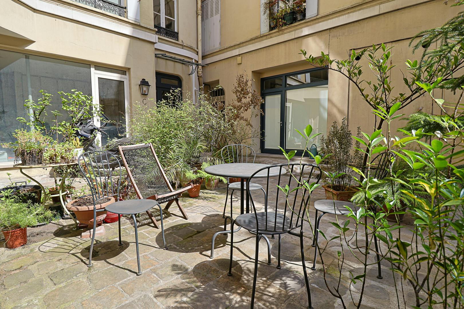 Studio à louer pour 1 590 €/mois à Paris, Rue de Crussol