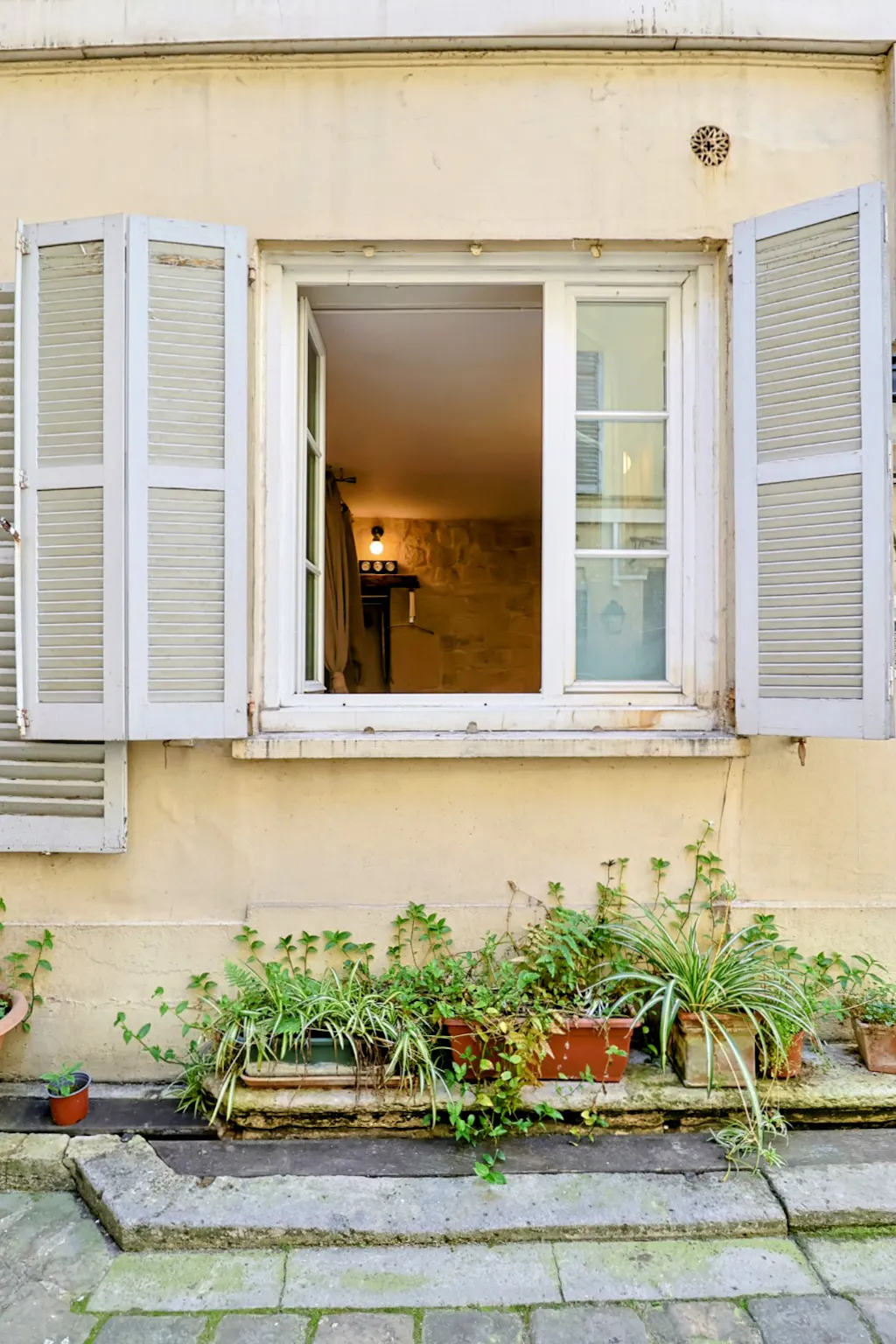 Apartment in Rue de Crussol, Paris (1718826) ROOM 1
