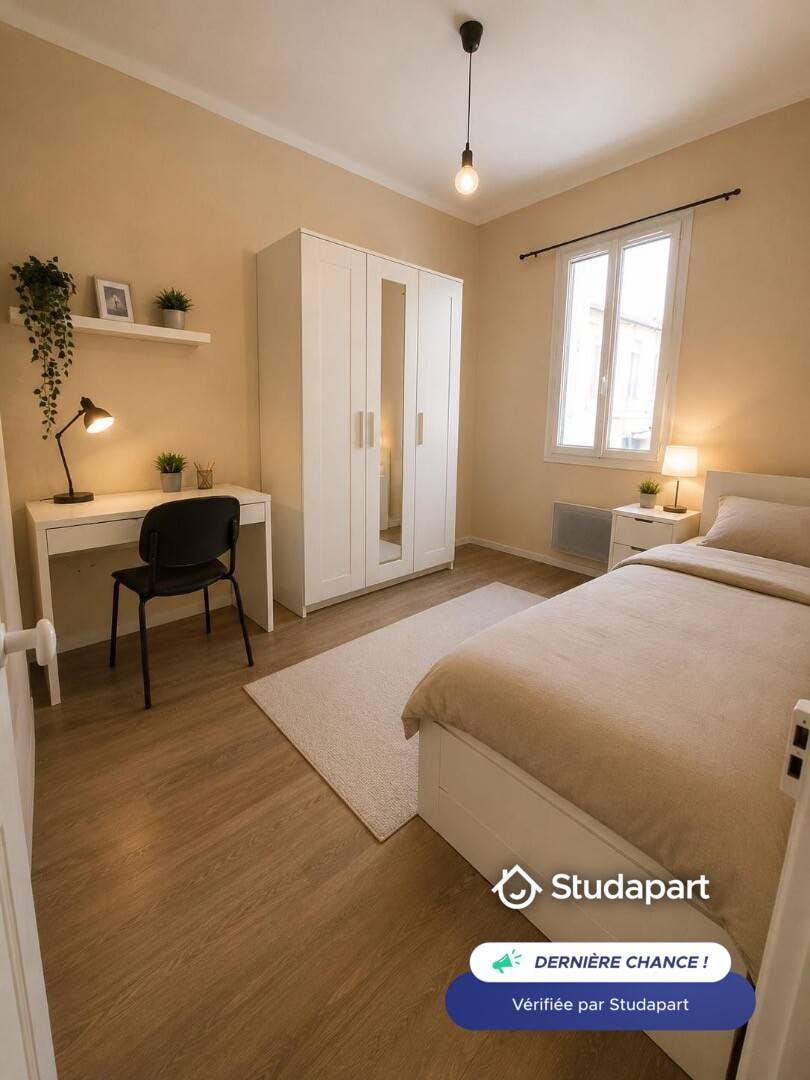 Studio à louer pour 2 000 €/mois à Nice, Rue Thaon de Revel