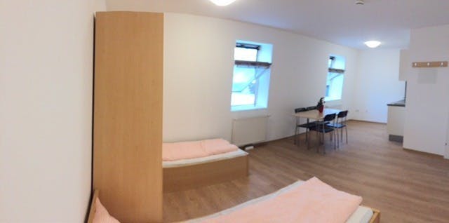 Shared room in Tokiostraße, Vienna (1718898) room image 1