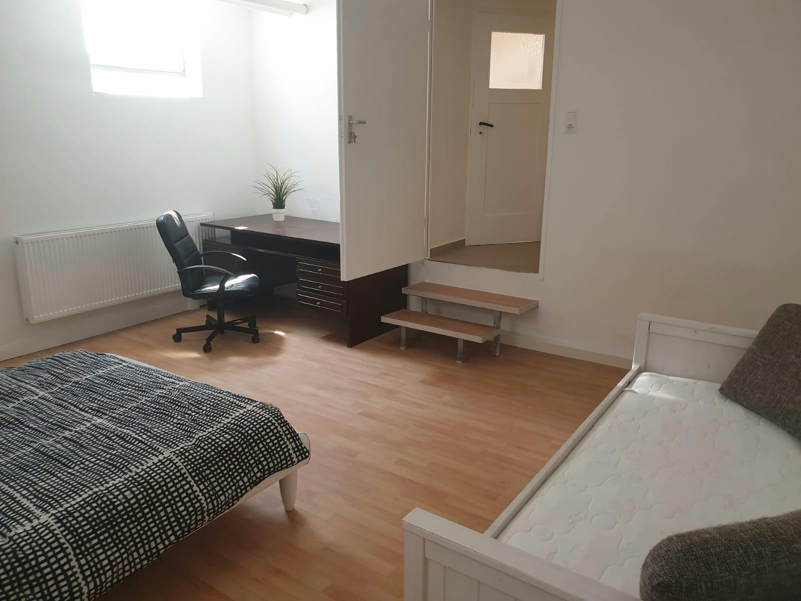 Appartement à louer pour 600 €/mois à Stuttgart, Stuttgarter Straße