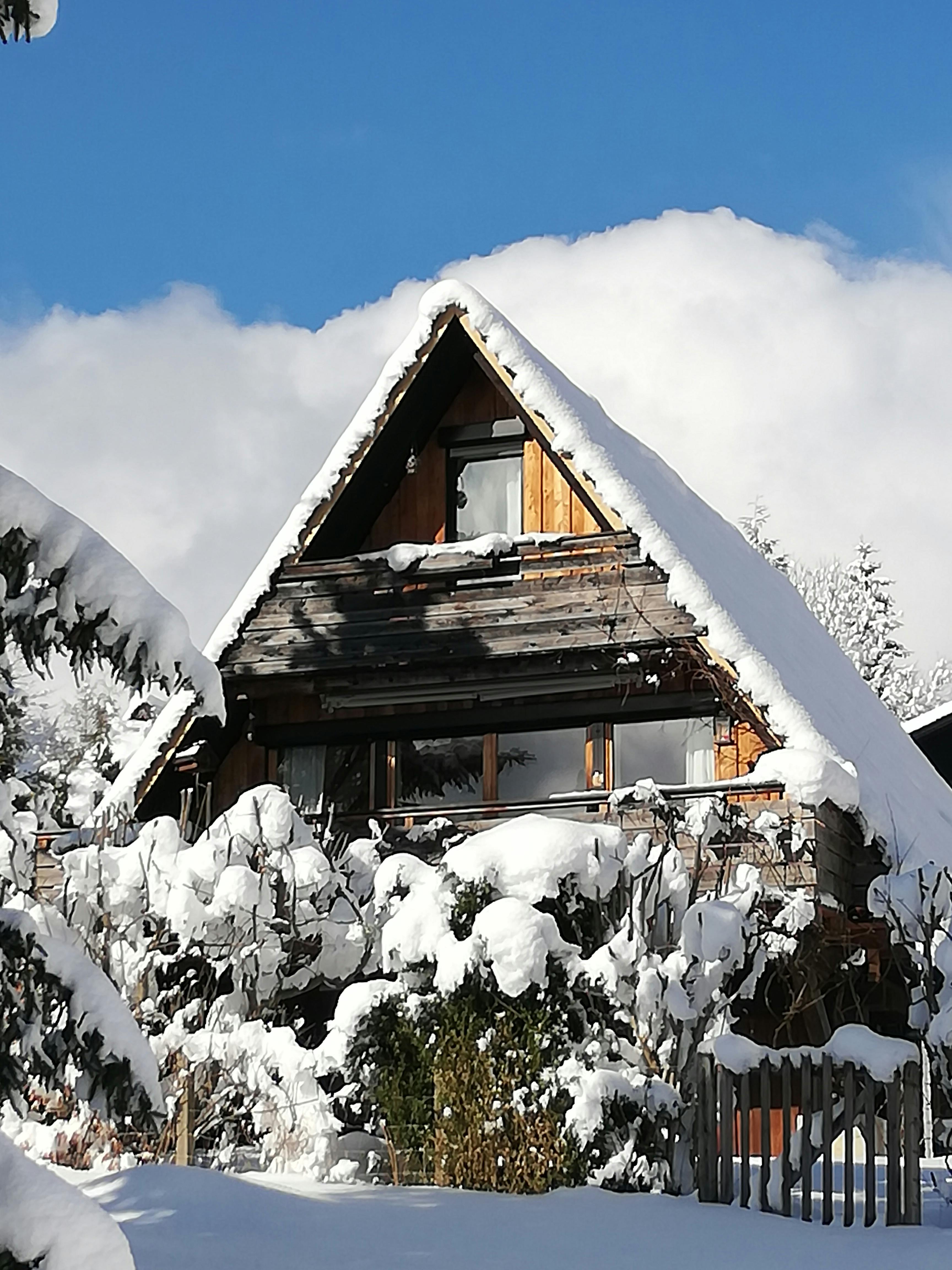House for rent for €1,800 per month in Siegsdorf, Wacholderweg