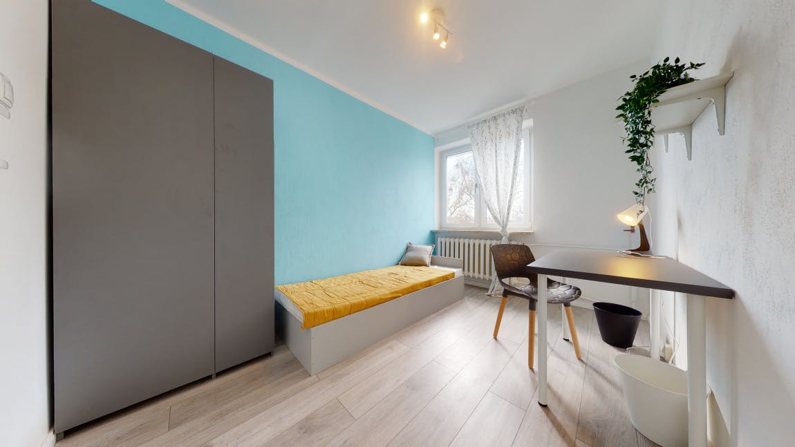 Pięciolinii, Warsaw preview