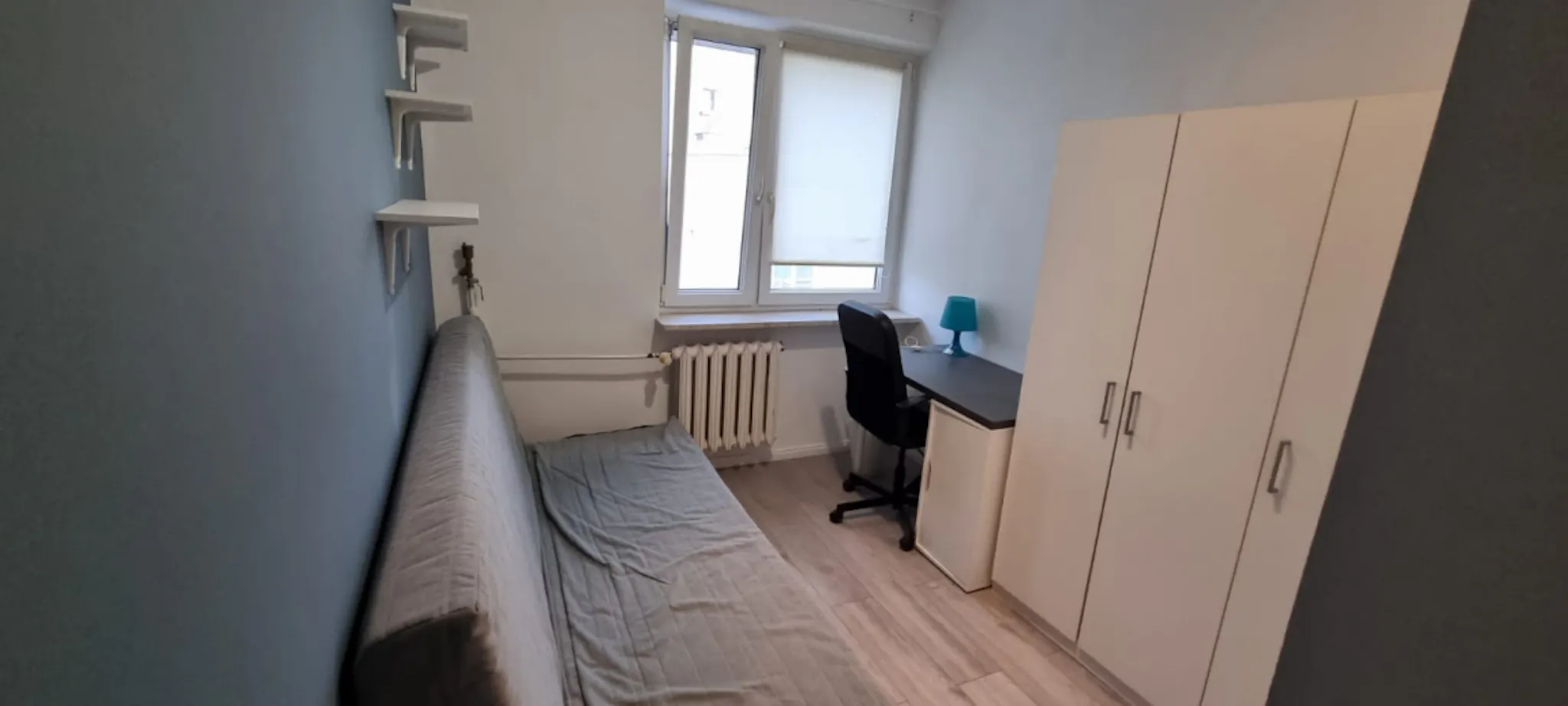 Na Uboczu, Warsaw preview