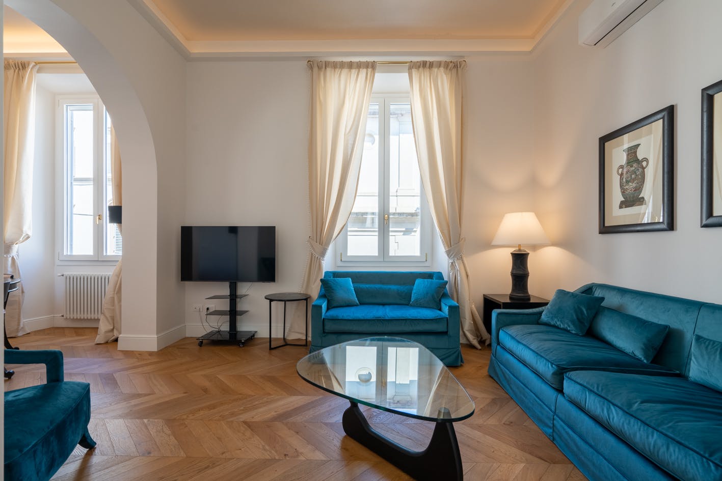 2-Bedroom Apartment in Via Sant'Onofrio, Florence (1719381) ROOM 3