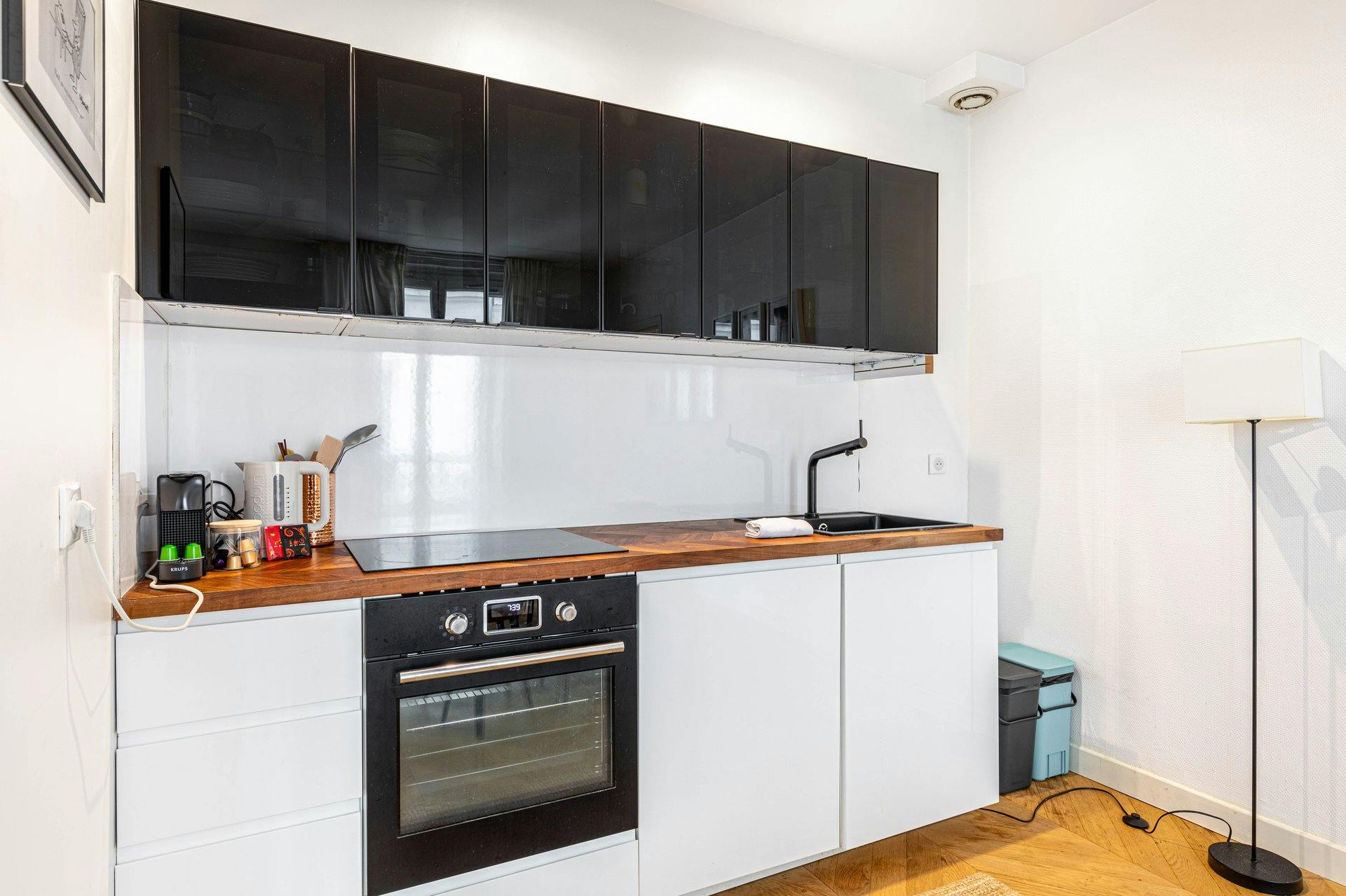 1-Bedroom House in Rue Trousseau, Paris (1719415) ROOM 2