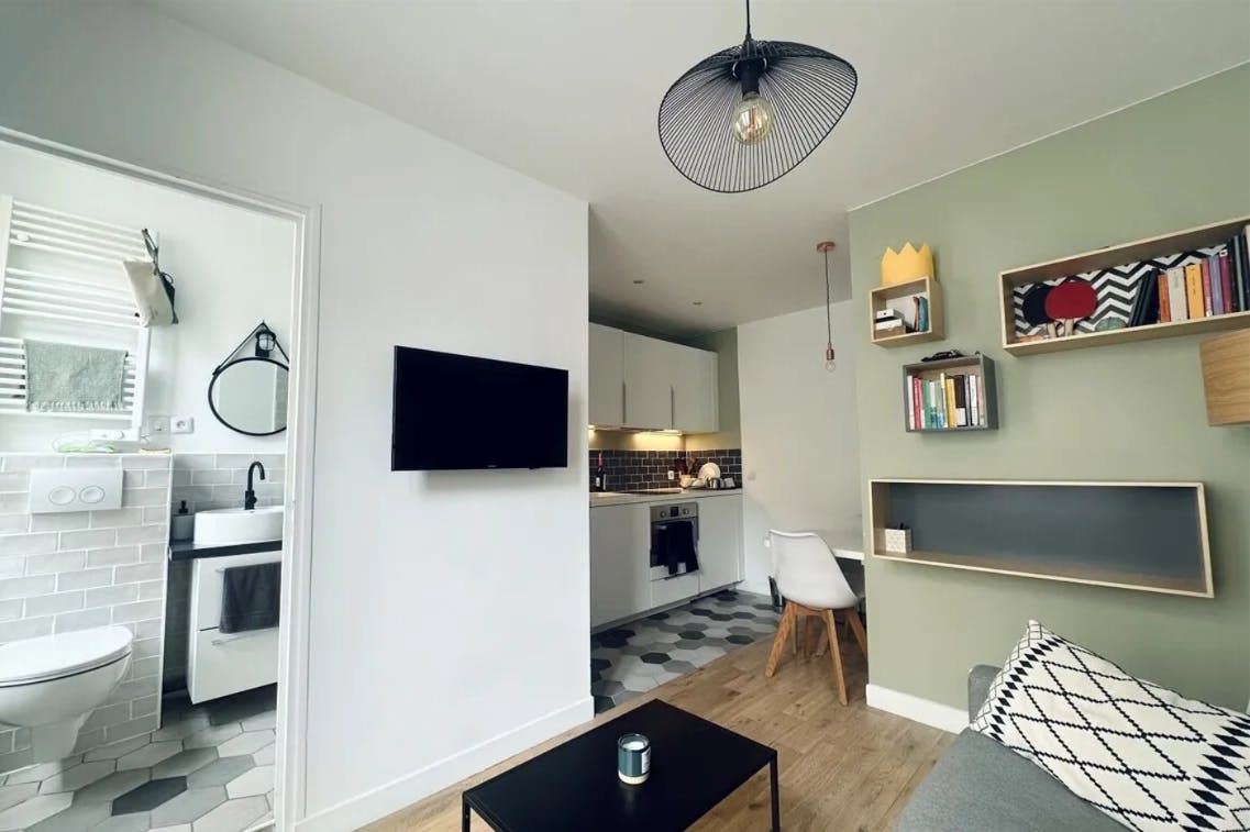 Rue Pierre Fontaine, Paris preview