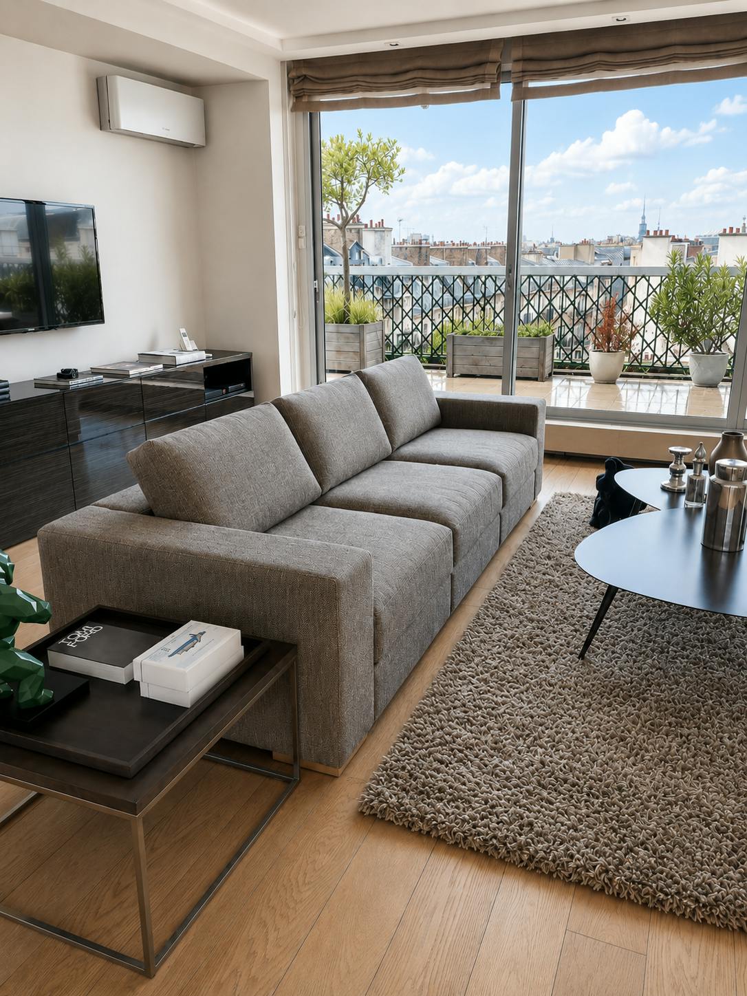 1-Bedroom Apartment in Rue Paul Valéry, Paris (1719433) ROOM 2