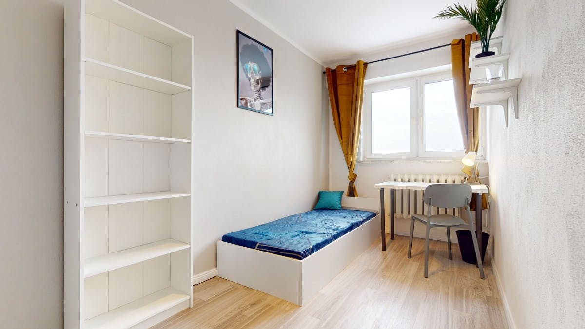 Jasielska, Warsaw preview