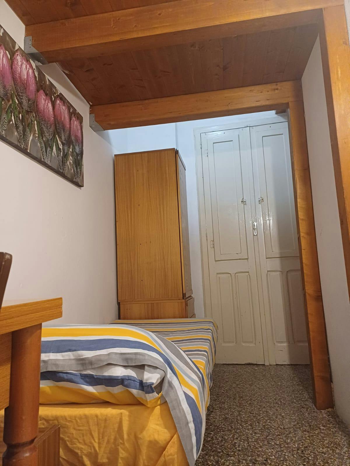 2-Bedroom Apartment in Via Costituzione, Cagliari (1719577) room image 1