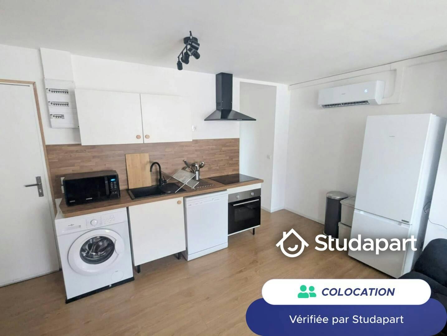Private room for rent on Rue de Condé, Lille - Vue 3