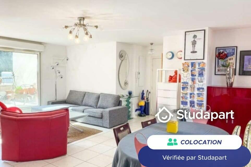 Private room for rent on Rue Breteuil, Marseille - Vue 5