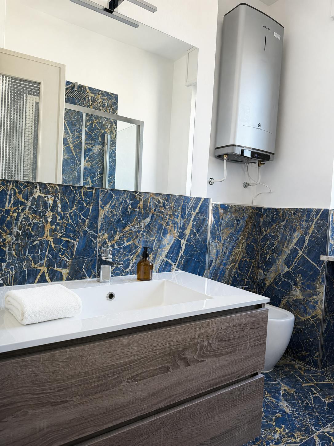 preview gallery tile