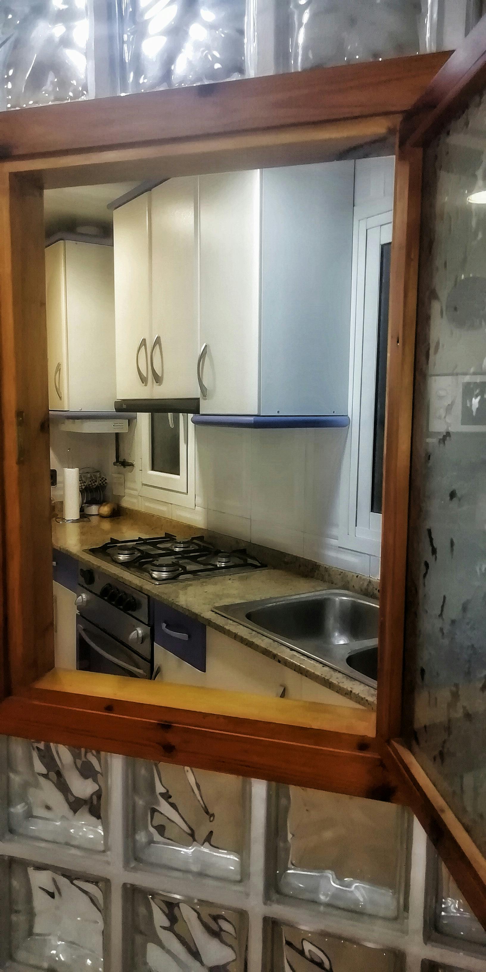 Studio for rent for €900 per month in Barcelona, Carrer de Garigliano