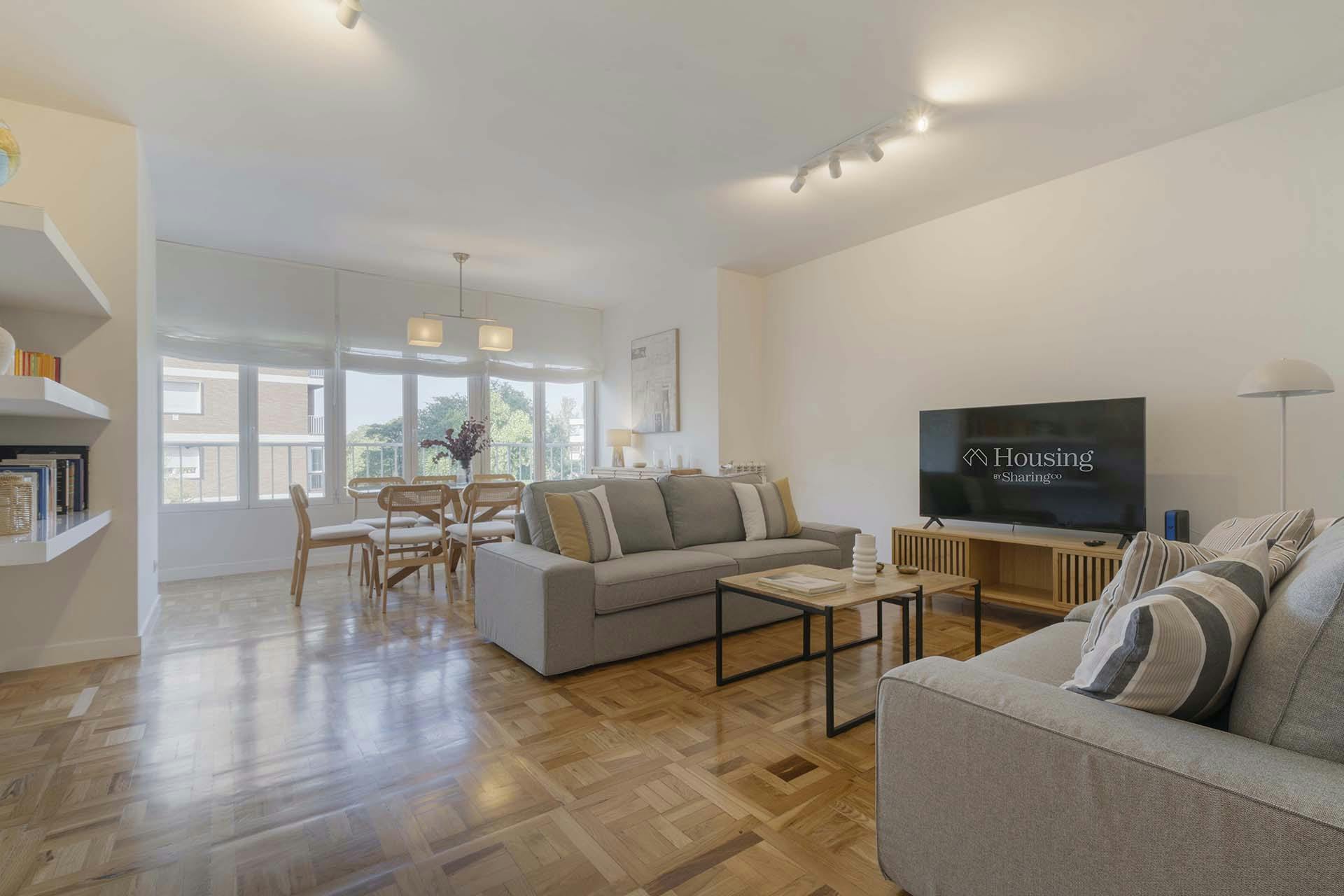 Calle de Arroyofresno, Madrid preview