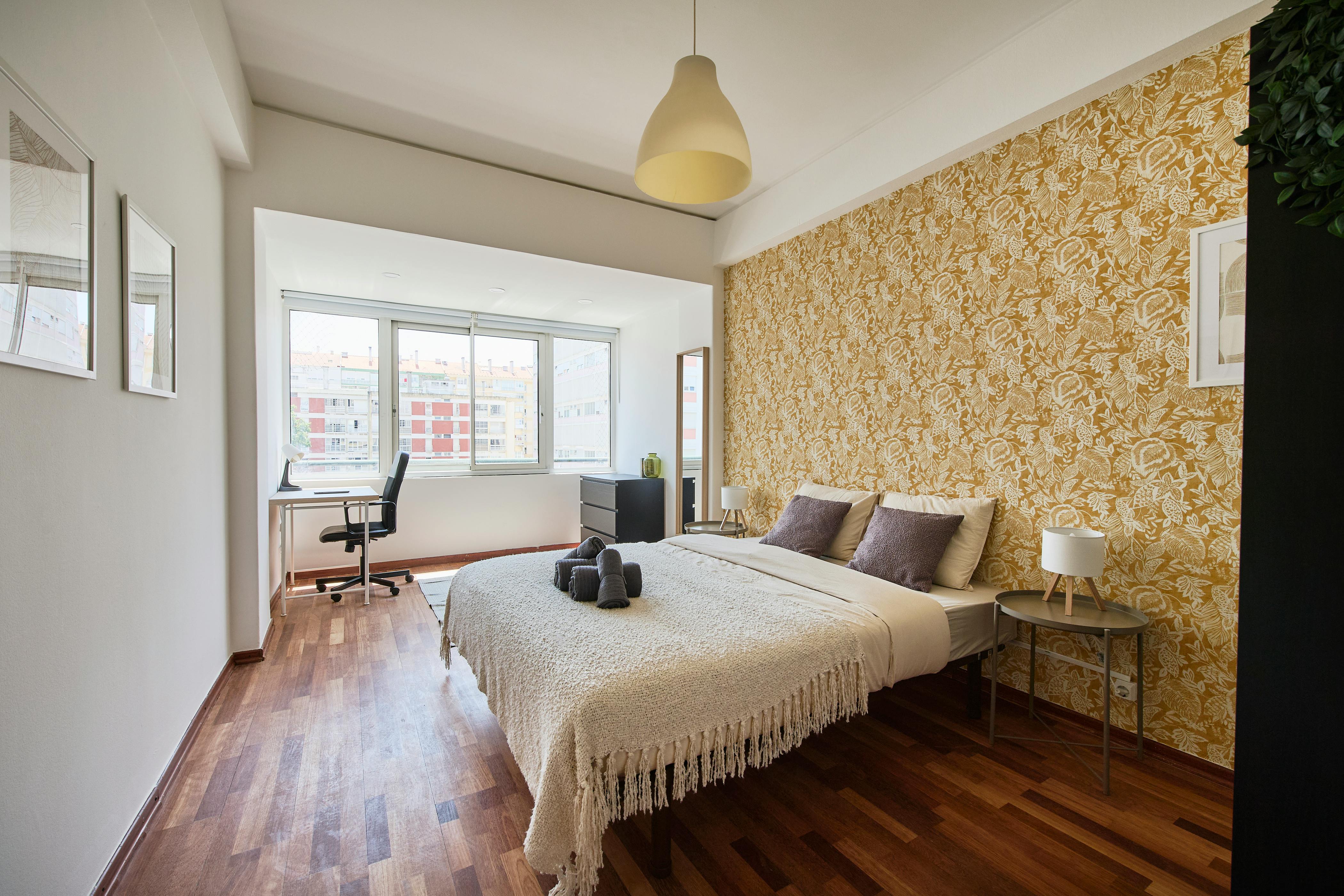 Avenida Infante Santo, Lisbon preview