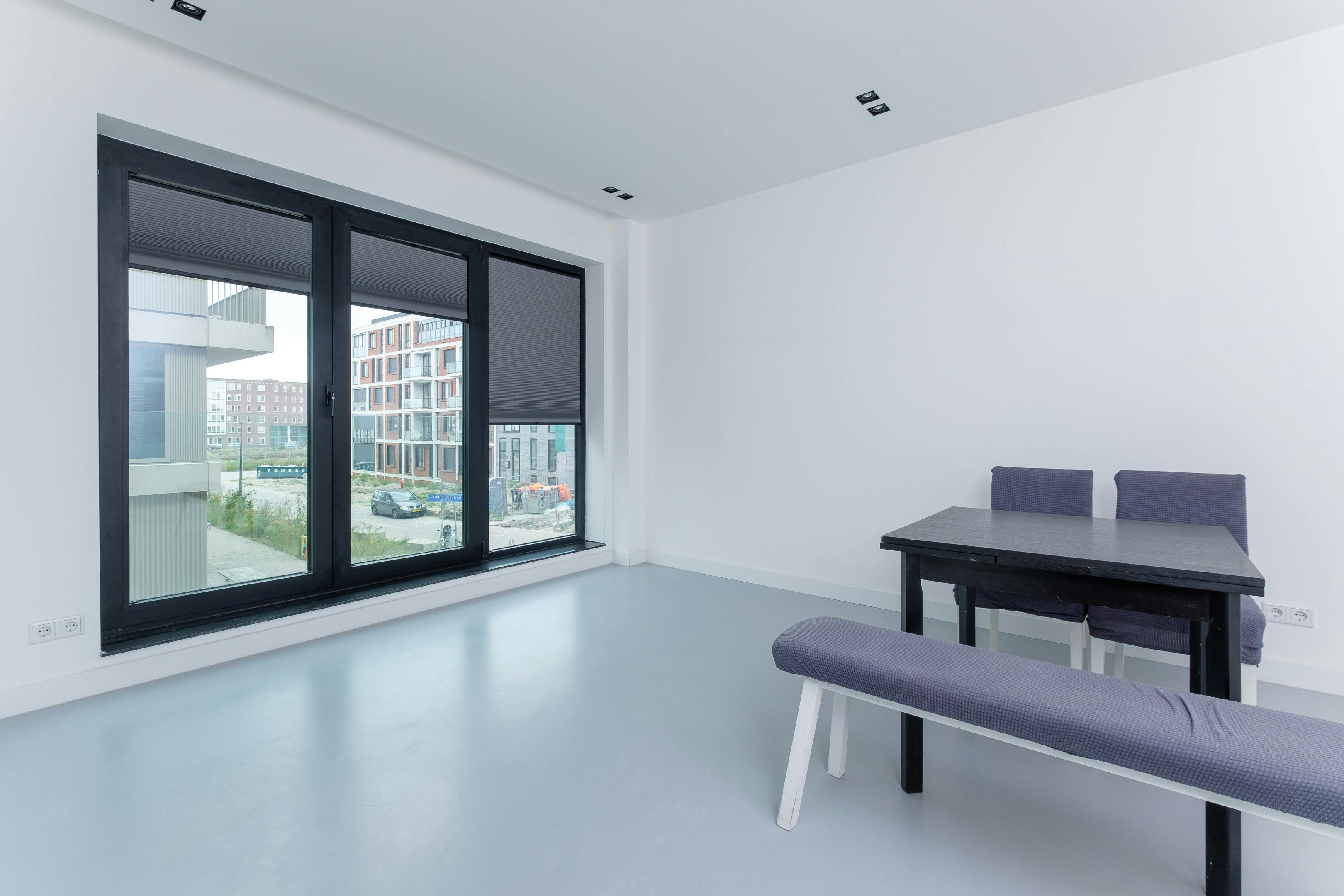 Apartment for rent for €6,500 per month in Nieuw-Vennep, Lekpoort