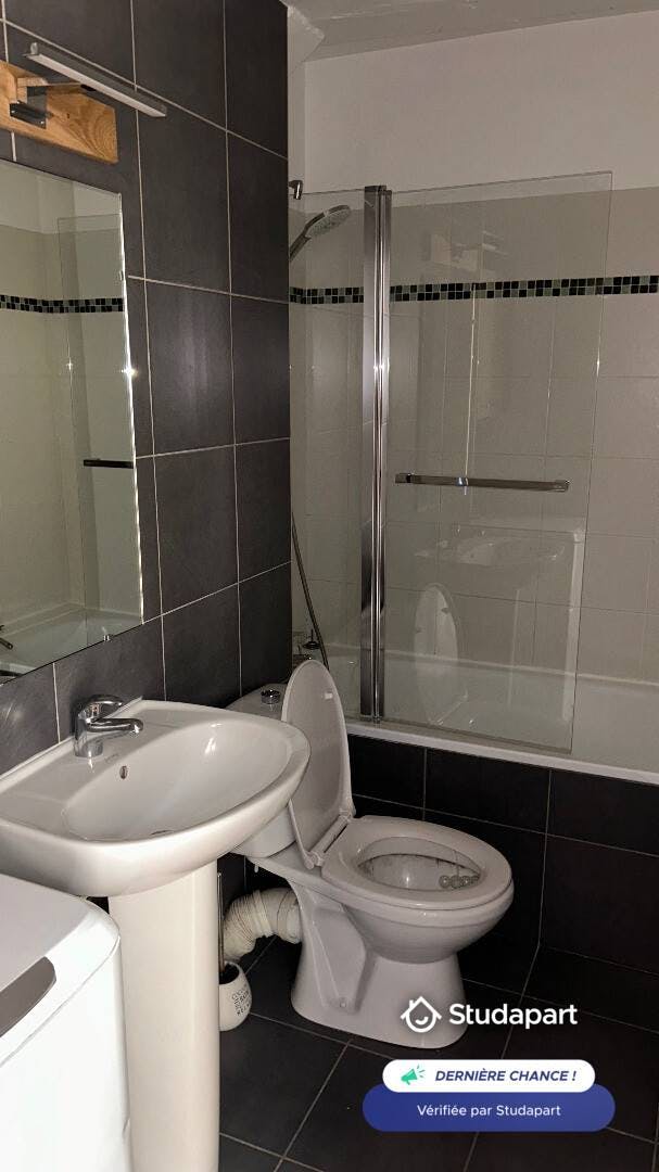 Apartment for rent for €695 per month in Rouen, Place du Vieux Marché