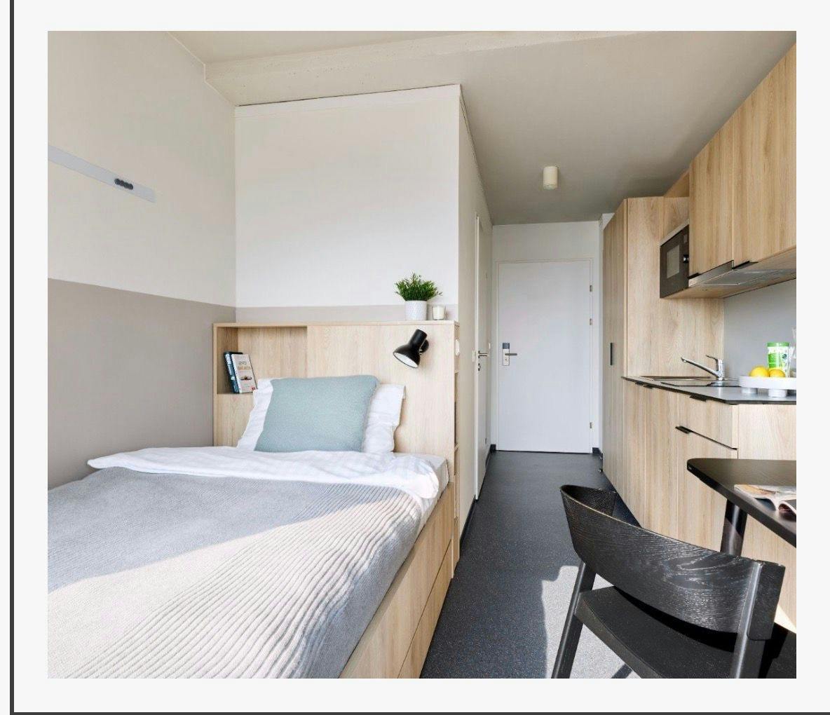 Studio for rent for €700 per month in Vienna, Donau-City-Straße