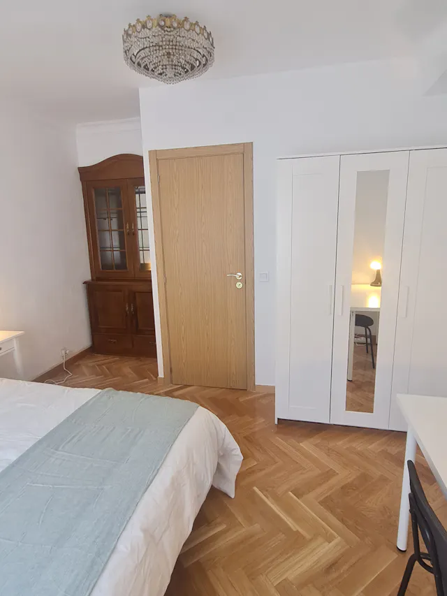 Private room in Calle de Sagunto, Madrid (1719967) room image 1