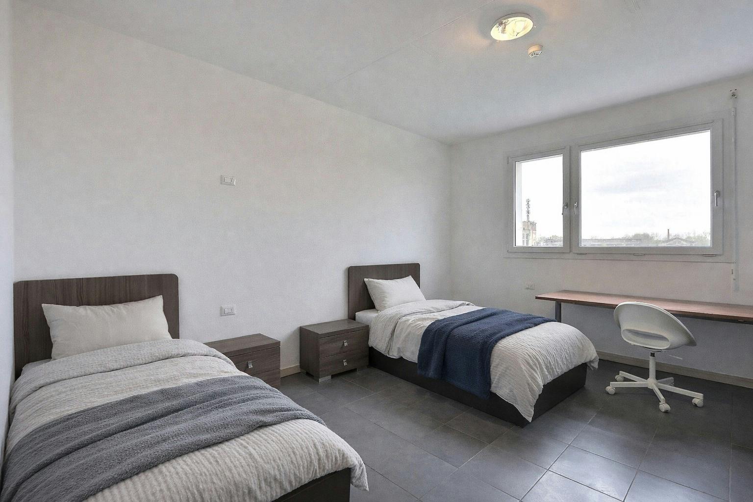 Shared room in Via Enrico Cosenz, Milan (1720001) ROOM