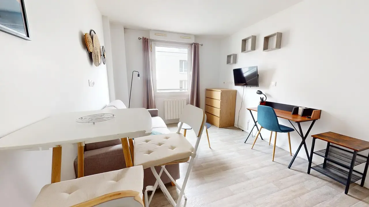 1-Bedroom Apartment in Grande Rue de la Guillotière, Lyon (1720046) ROOM 4
