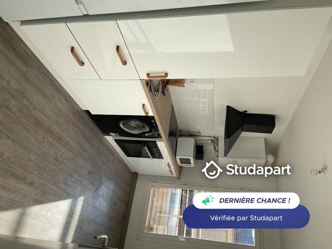 Apartament de închiriat pentru 1.195 EUR pe lună în Tours, Rue Franklin Roosevelt