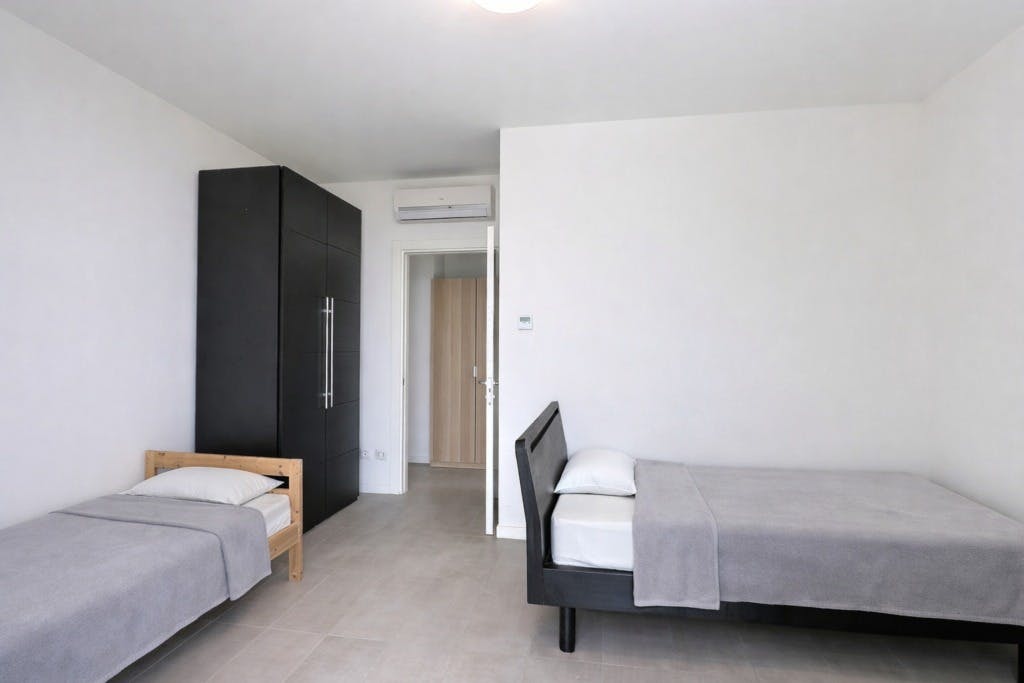Shared room in Via Federica Galli, Milan (1720119) room image 1
