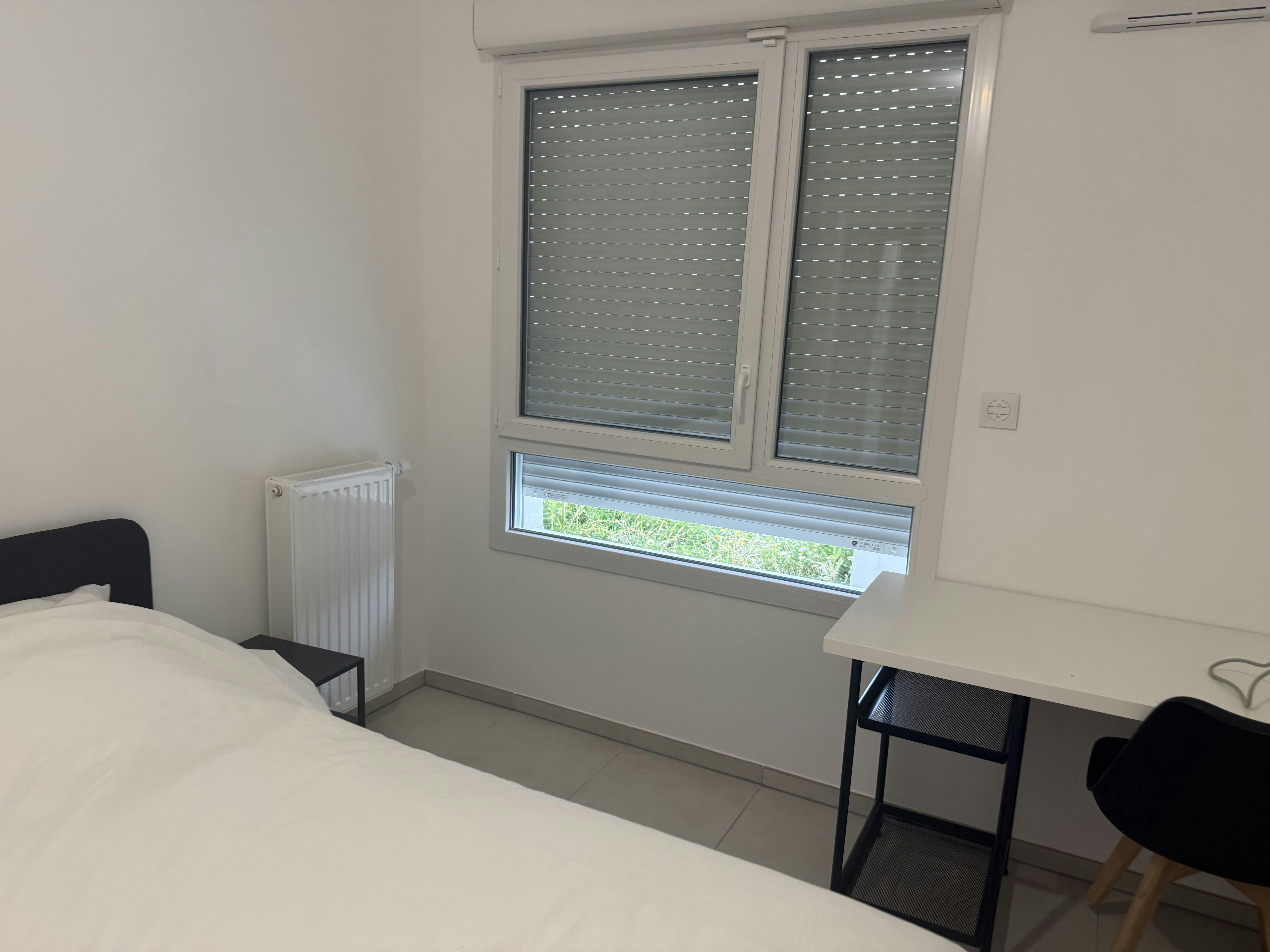 Lägenhet att hyra för 1 750 € i månaden i Marseille, Avenue Alexandre Ansaldi