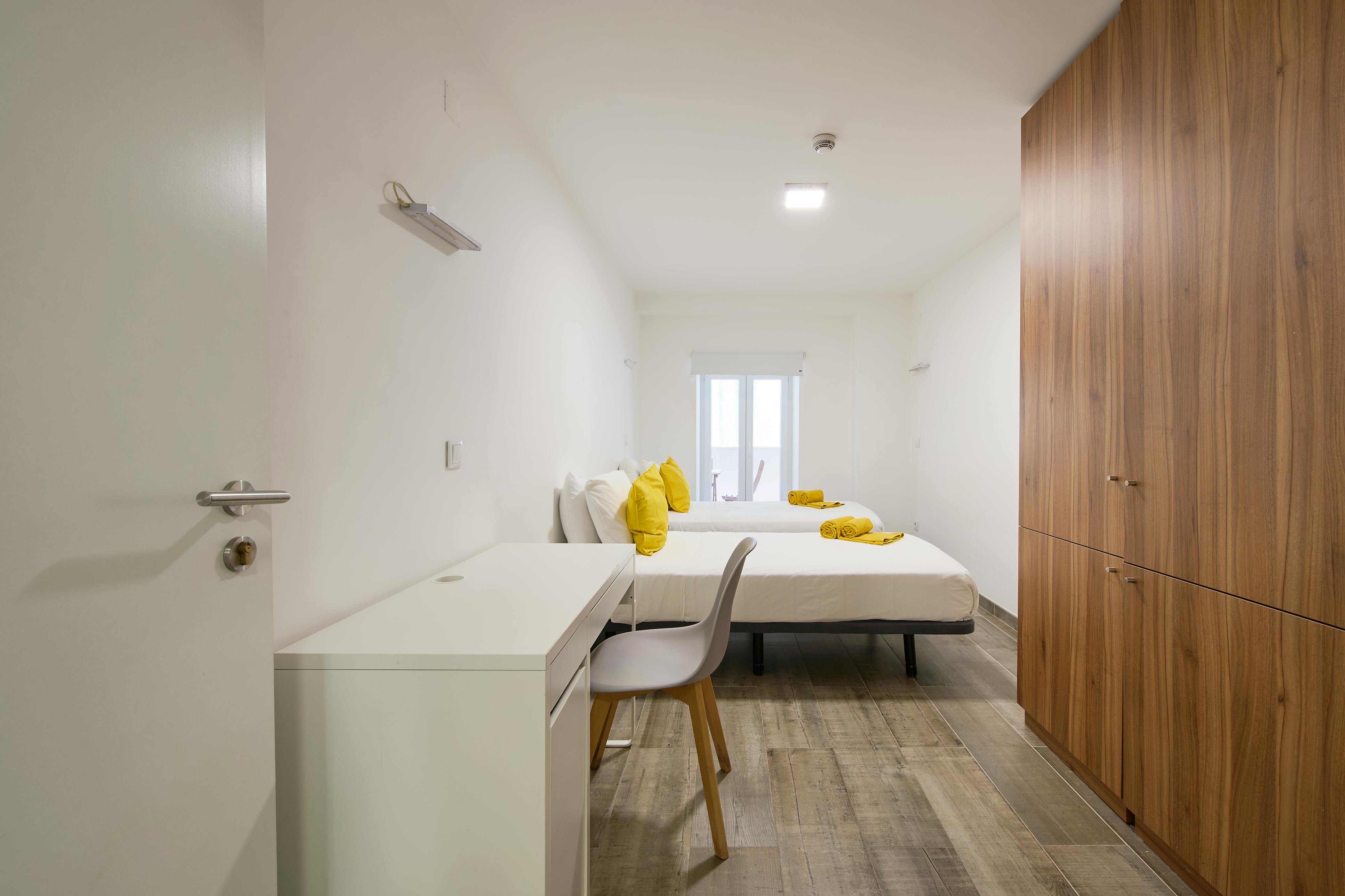 Avenida Defensores de Chaves, Lisbon preview