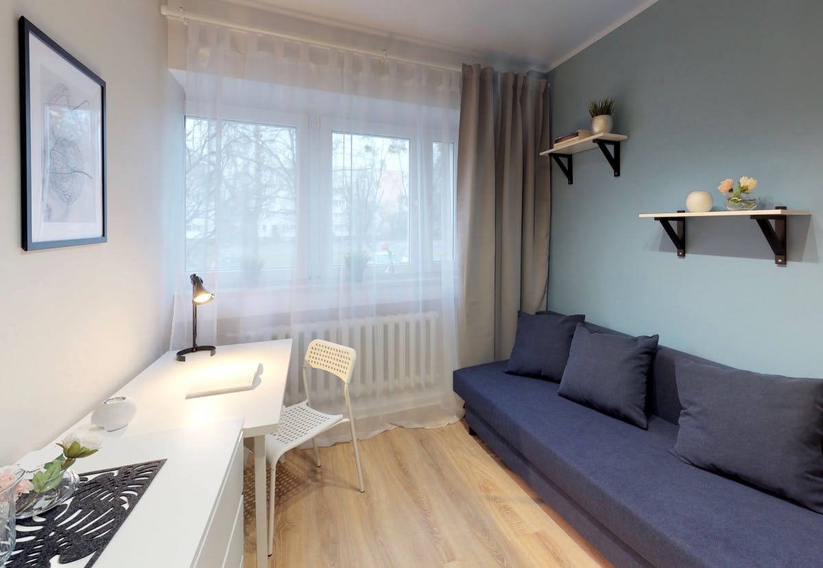 Jasnodworska, Warsaw preview