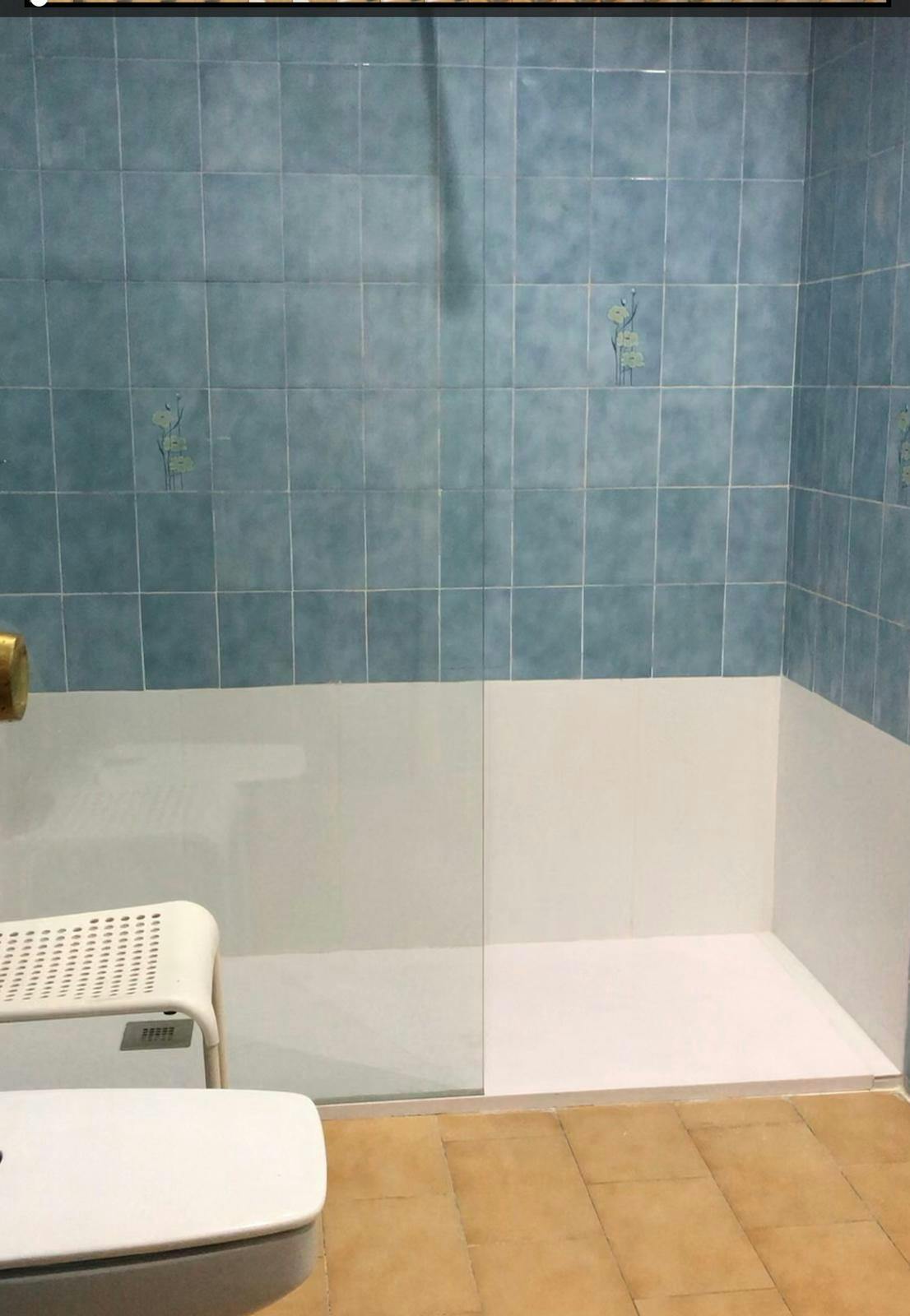 Private room in Calle Actor Mora, Valencia (1720502) room image 10