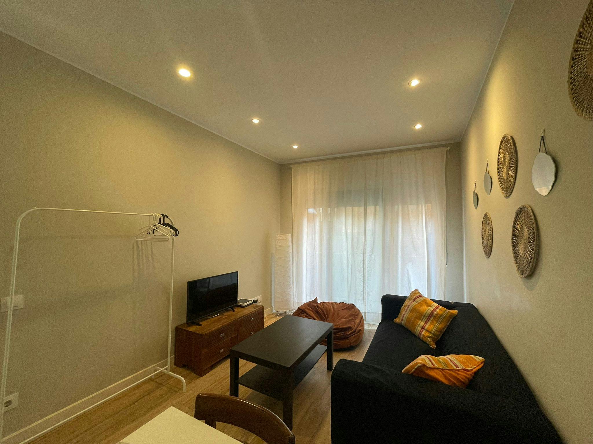 3-Bedroom Apartment in Carrer de Santa Àgata, Barcelona (1720508) room image 1