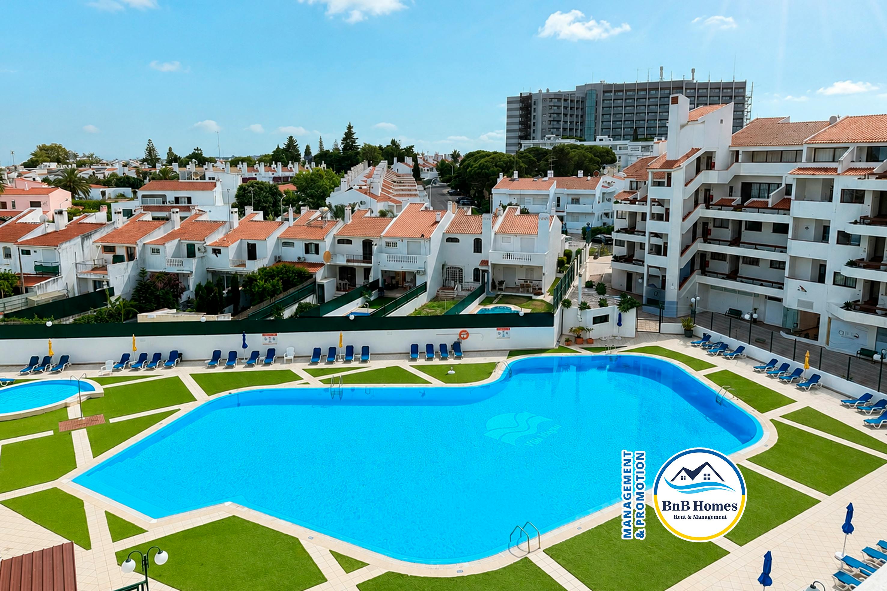 Rua Vasco Santana, Albufeira preview