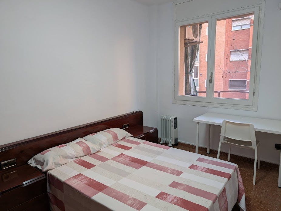 Habitación privada en alquiler por 419 € al mes en Barcelona, Carrer de Josep Estivill