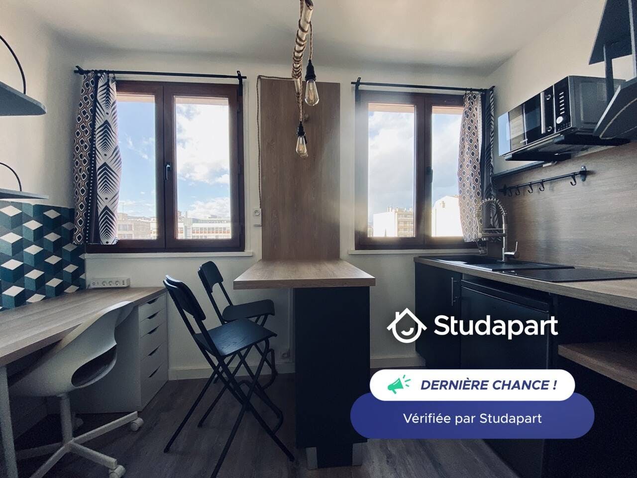 Appartement à louer pour 593 €/mois à Marseille, Avenue de la Timone