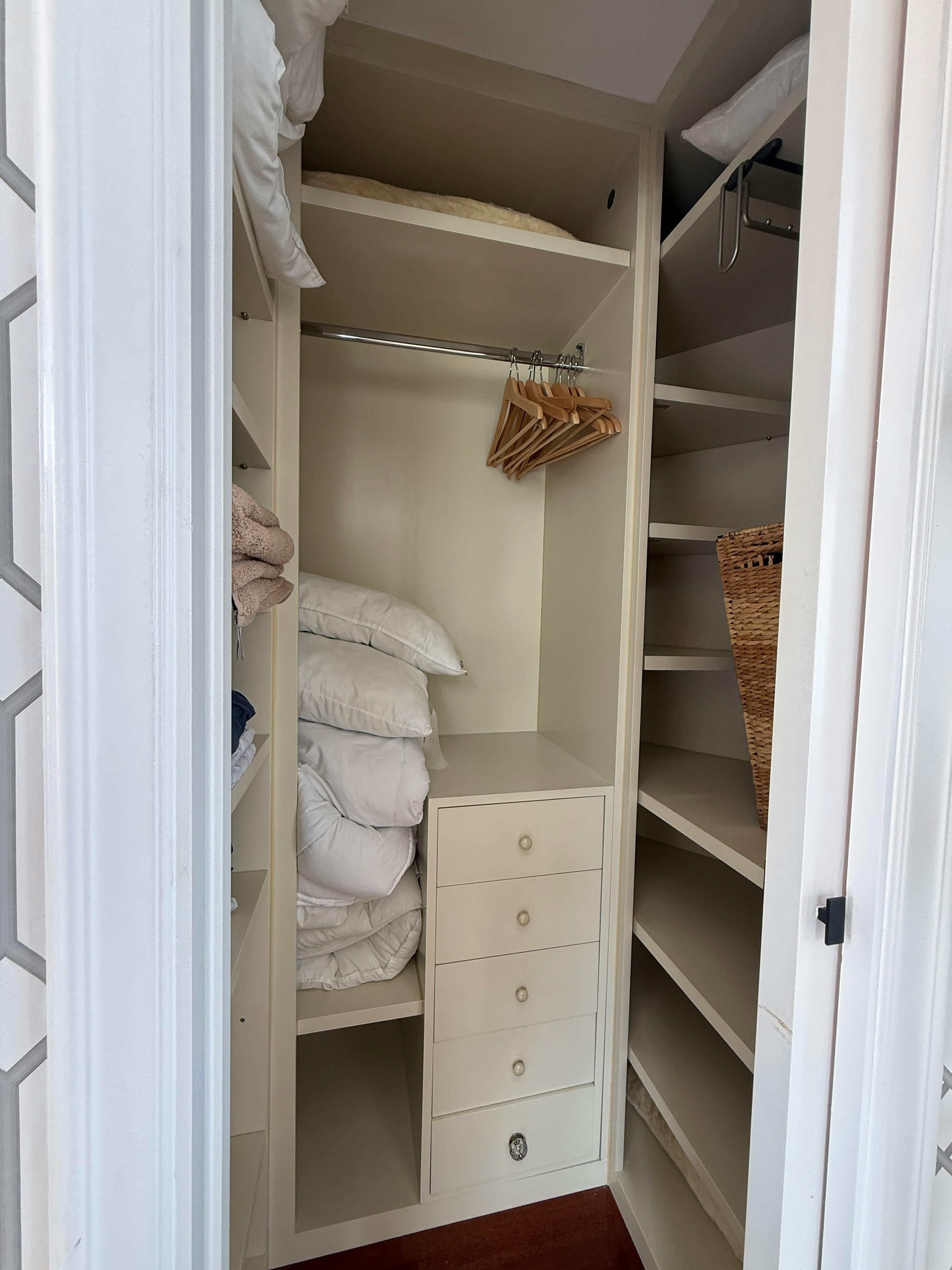 1-Bedroom Apartment in Calle del Arenal, Madrid (1720758) room image 10
