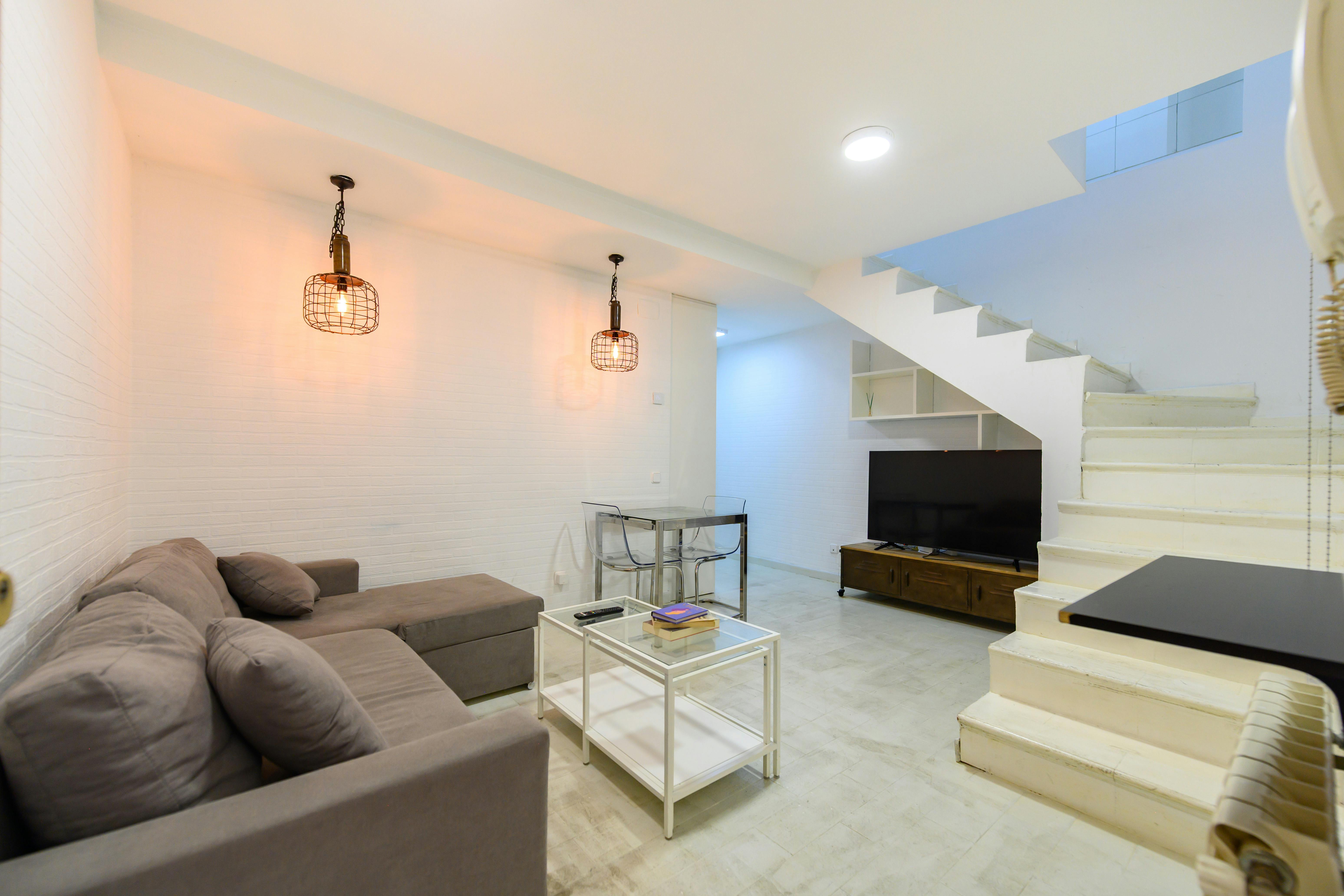 2-Bedroom Apartment in Calle del Prado, Madrid (1720779) room image 1