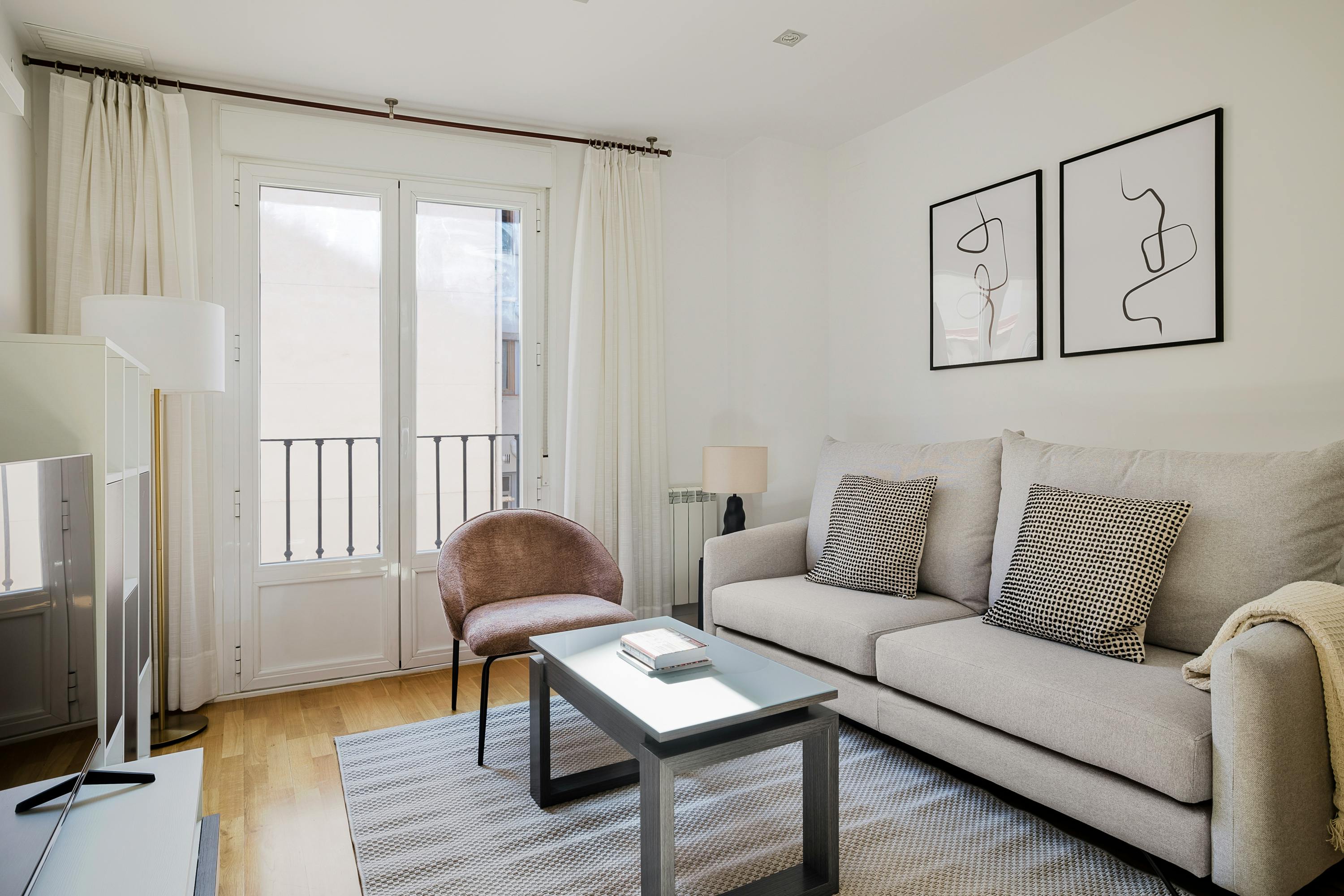 2-Bedroom Apartment in Calle de Concepción Jerónima, Madrid (1720793) ROOM