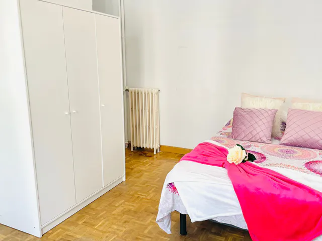 Private room in Calle de Ferraz, Madrid (1720857) room image 1